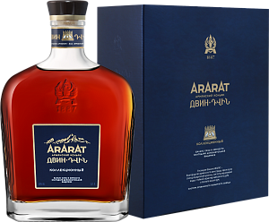 Ararat Dvin Collection Reserve 10 y.o. (gift box)  0.7л